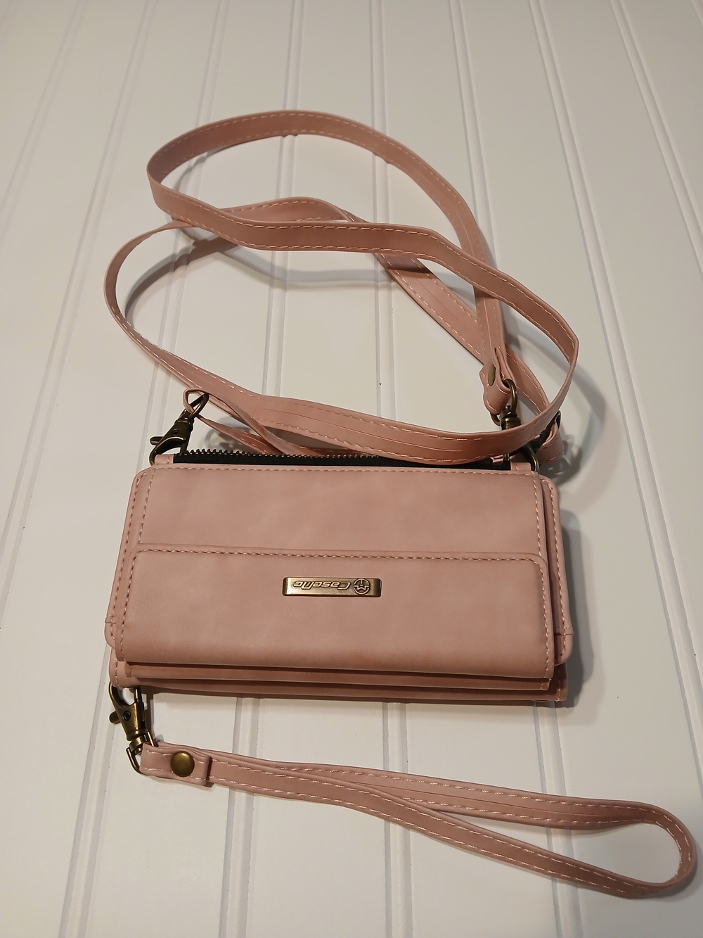 case-mate Blush Pink Crossbody Wallet & Wristlet